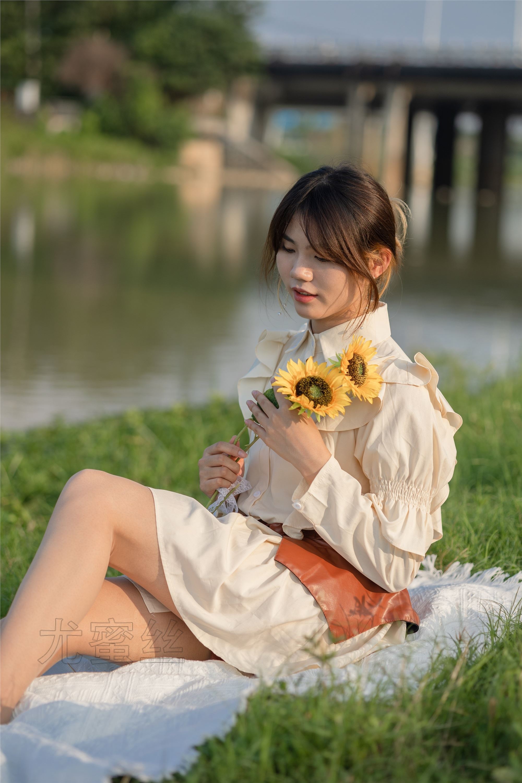 尤蜜丝 穿搭写真 No.118